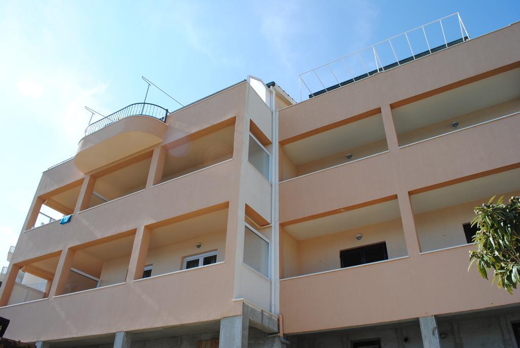 Apartment Mime Mimice Exterior photo
