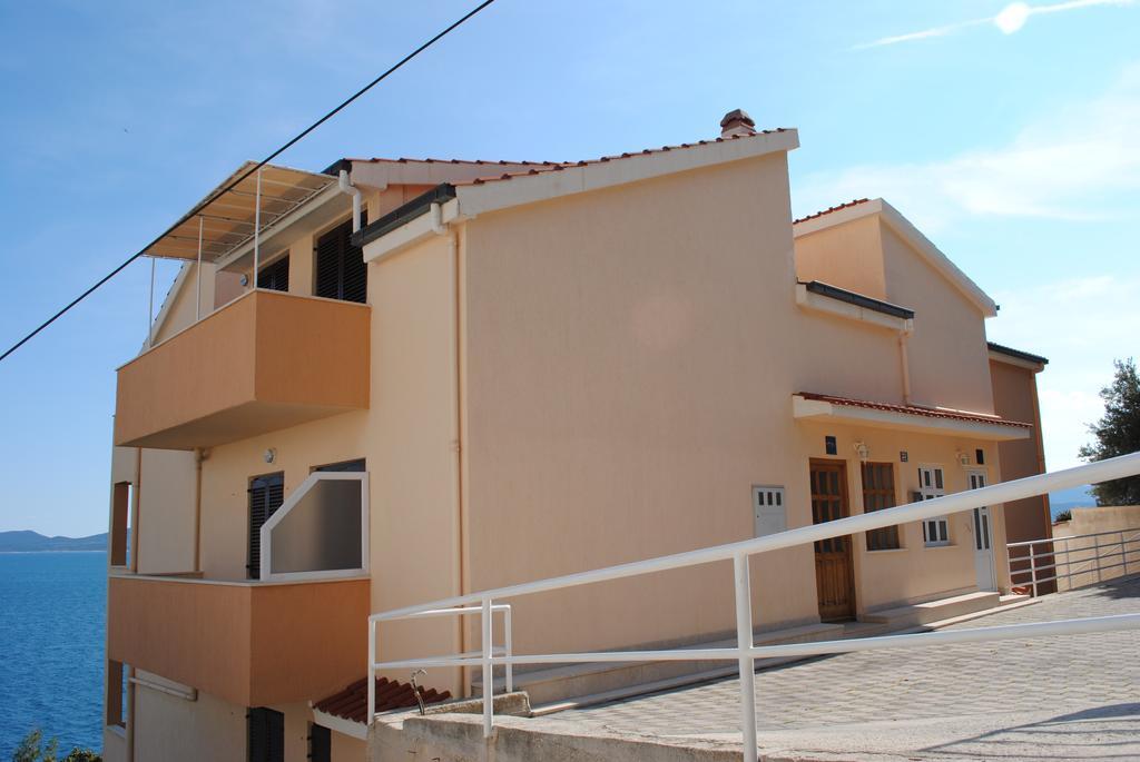 Apartment Mime Mimice Exterior photo